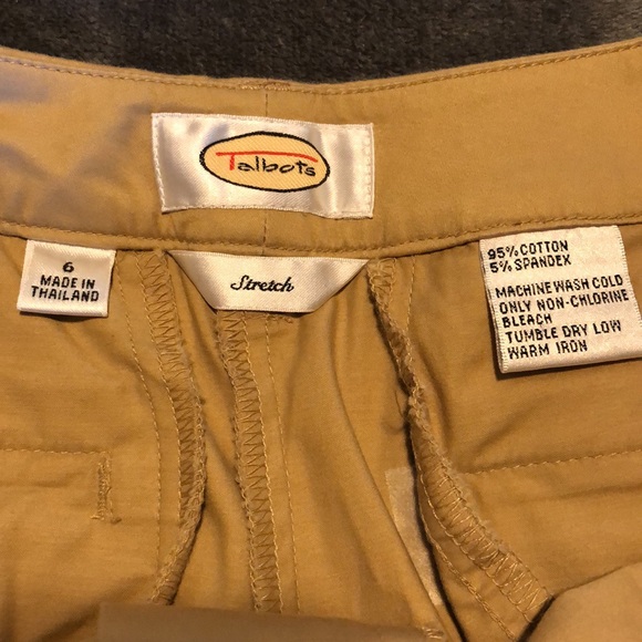 Women’s size 6 Talbots stretch tan shorts - Picture 7 of 9